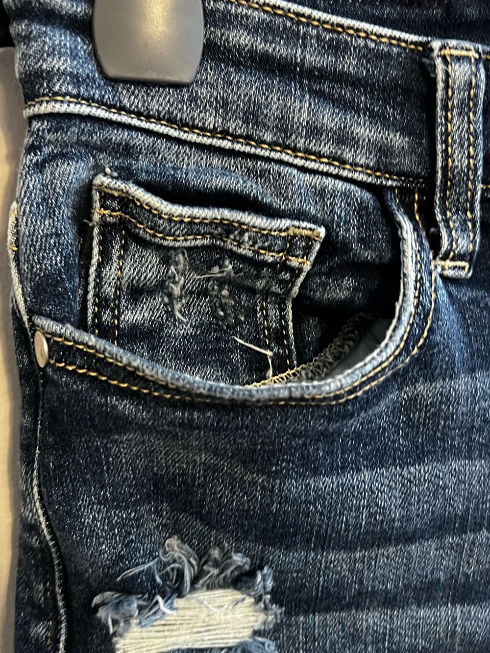 Judy Blue Distressed Boyfriend Fit Dark Skinny Jeans |Women 11/30 - Picture 2 of 7